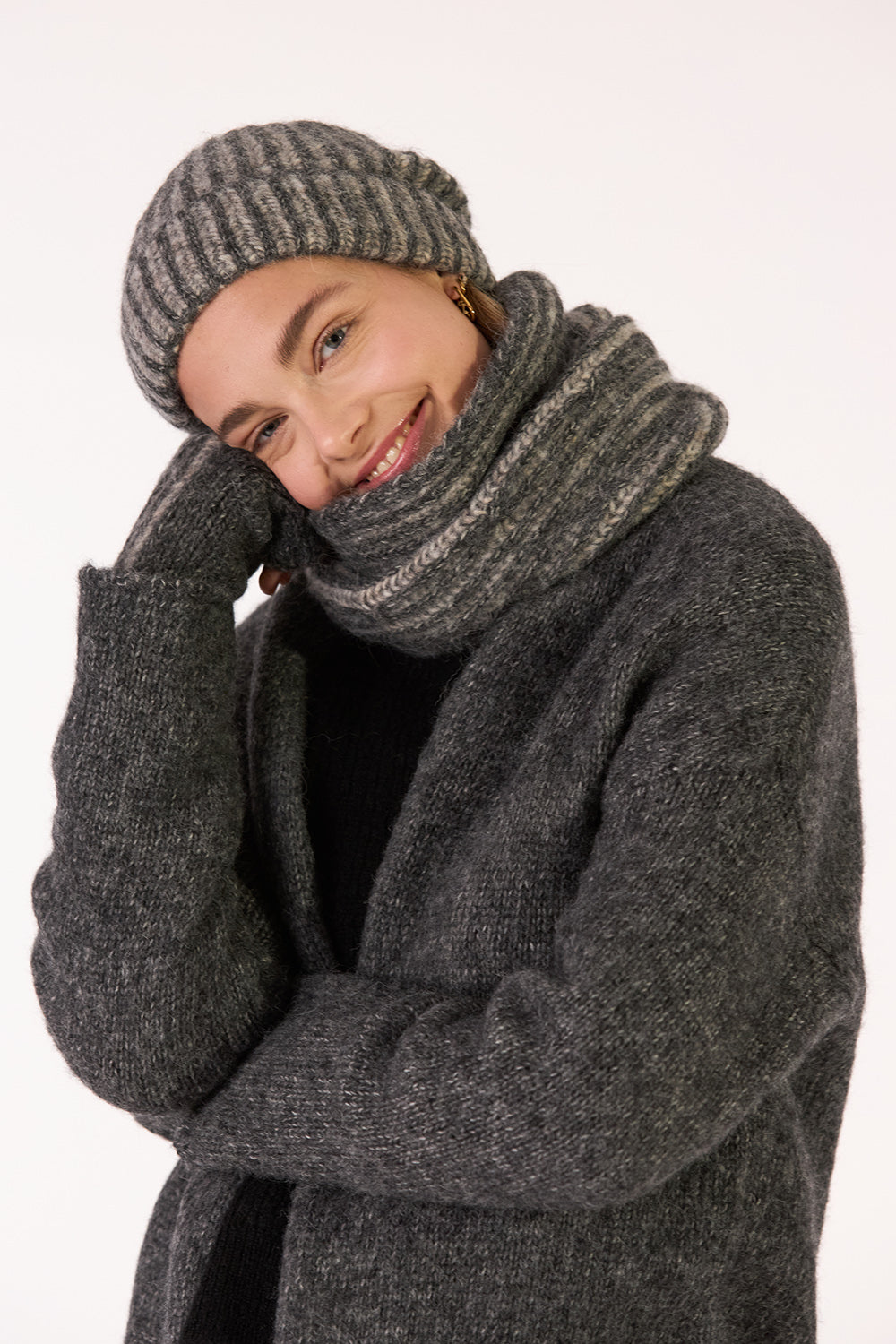 JENA SNOOD